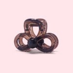 Frosted Elegance Bow Claw Clip - Image 4
