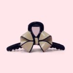 Noir Elegance Bow Claw - Image 2